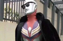 抖音出现服务器维护中怎么办